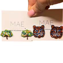 Load image into Gallery viewer, Tiger Stud© - 2 Style Options