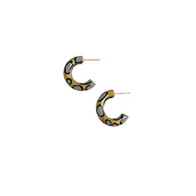 Load image into Gallery viewer, Oyster Print Hoops