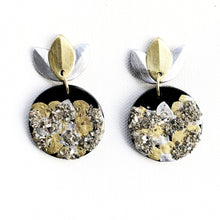 Load image into Gallery viewer, Gold &amp; Silver Petal Confetti