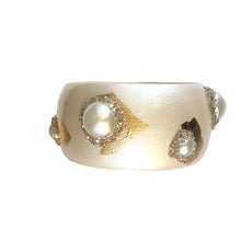 Load image into Gallery viewer, Pearl Bangles©