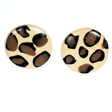 Load image into Gallery viewer, Large Button - Cheetah
